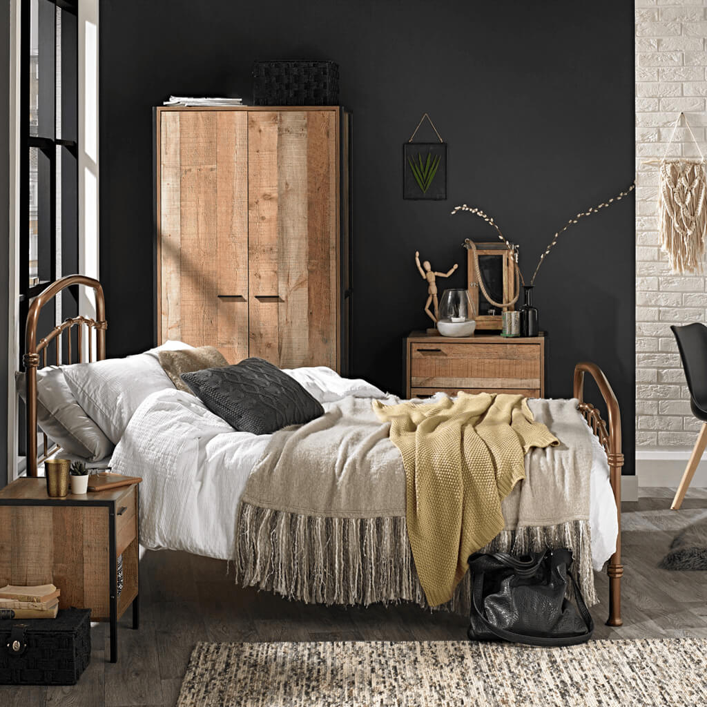 Hoxton Distressed Oak Effect 3 Piece Bedroom Set